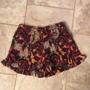 Chiffon shorts with ruffle hem!